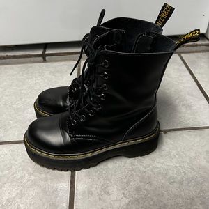 Dr. Martens Jadon boot black in size 6.5